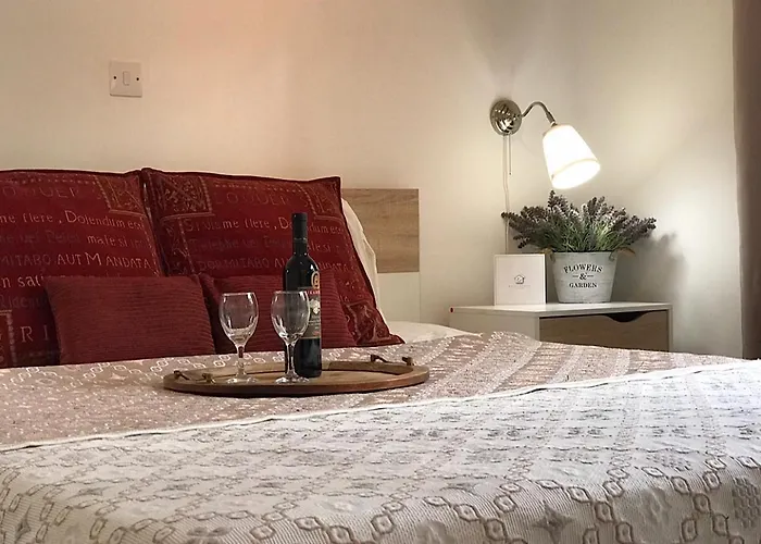 Royal Sunset & ليماسول