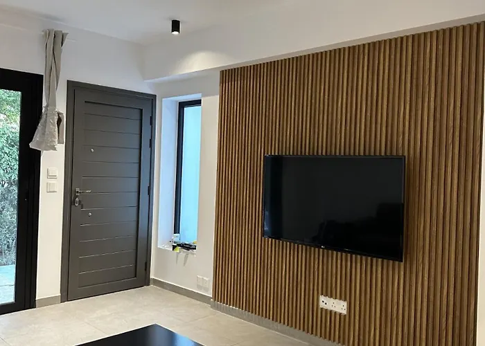 Royal Sunset & شقة