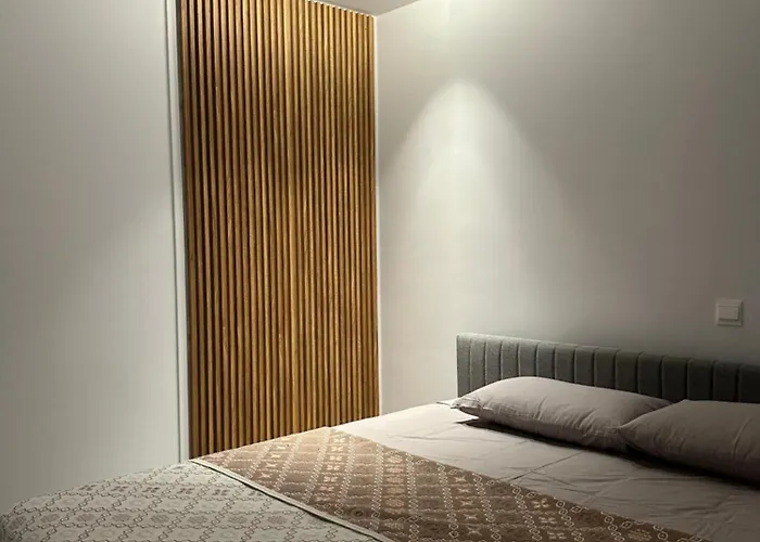 Royal Sunset & ليماسول