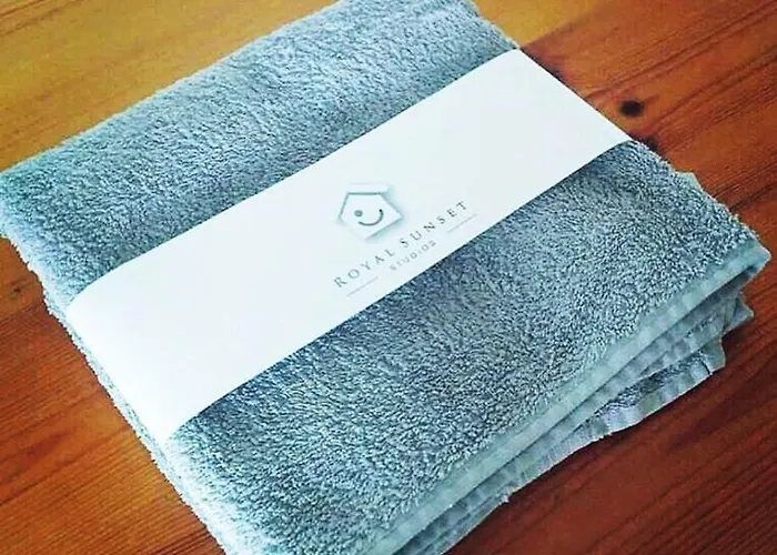 Royal Sunset & ليماسول