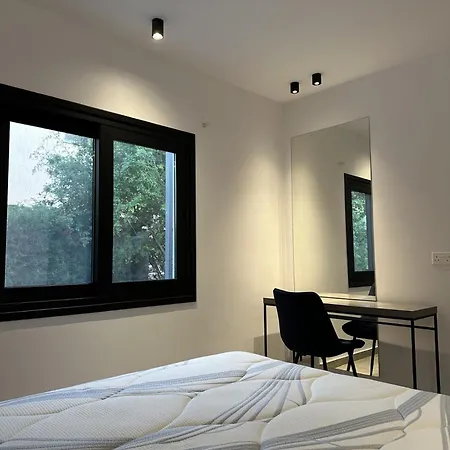 Διαμέρισμα Royal Sunset & *