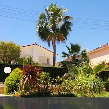 Διαμέρισμα Royal Sunset & *