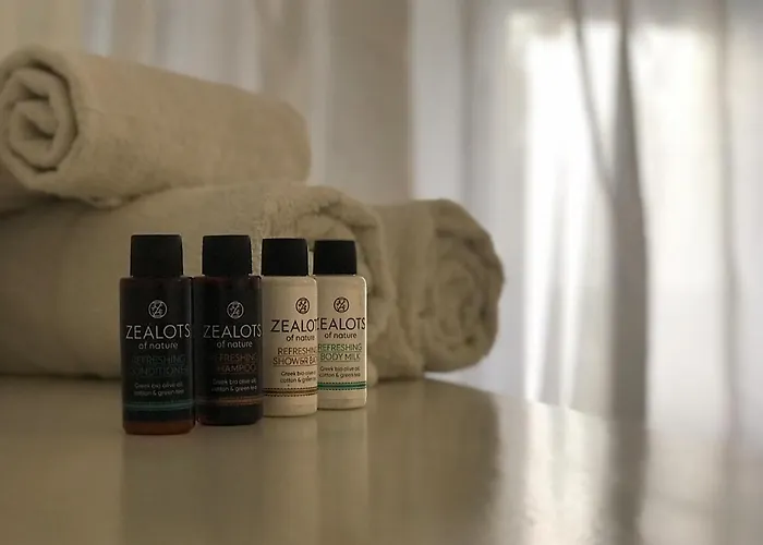 Royal Sunset & Lägenhet *