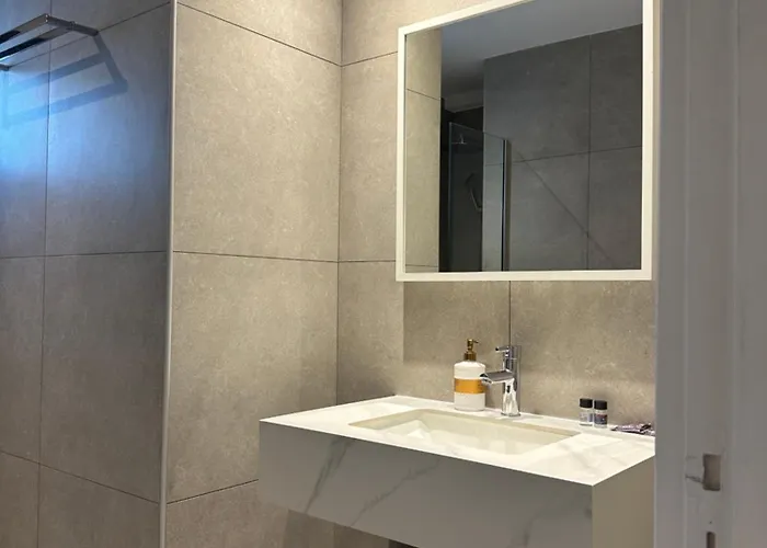 Royal Sunset & * Limassol